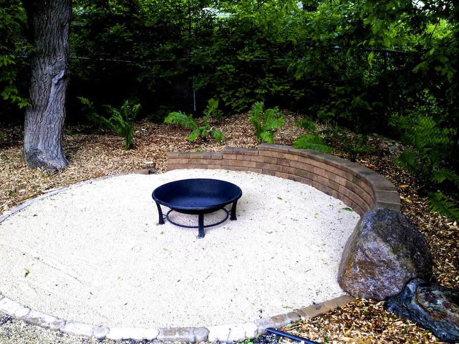 Winnipeg Landscaping Natural Mulch